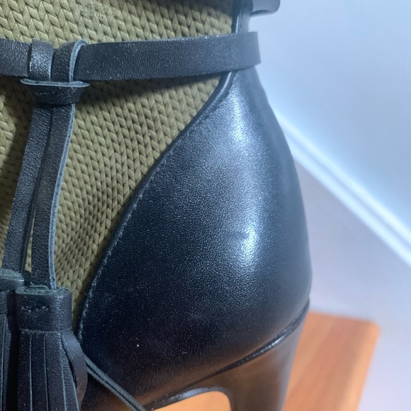 French Connection open-toe booties. Leather upper, synthetic sole. 3+” heels. - Picture 10 of 10